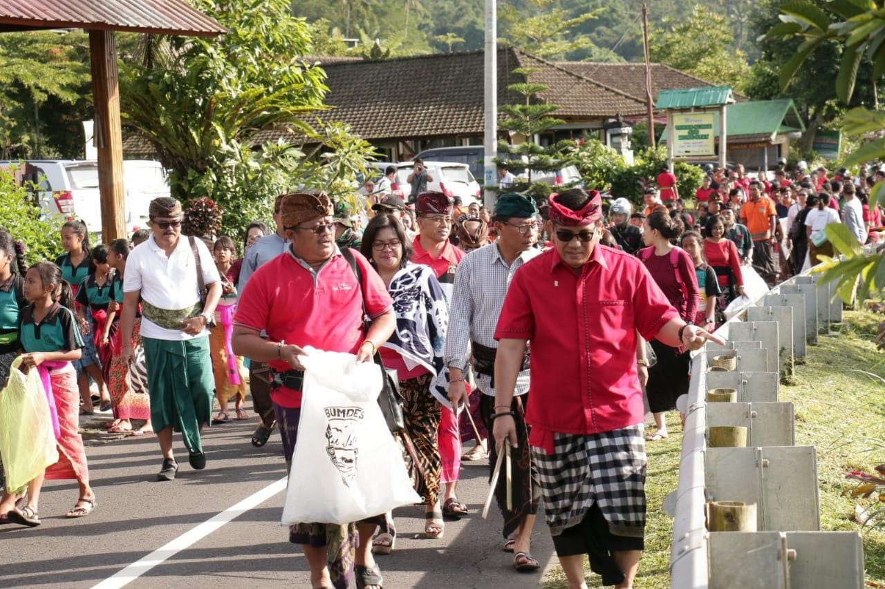 56325284_2388930781126189_2424956836177248256_o